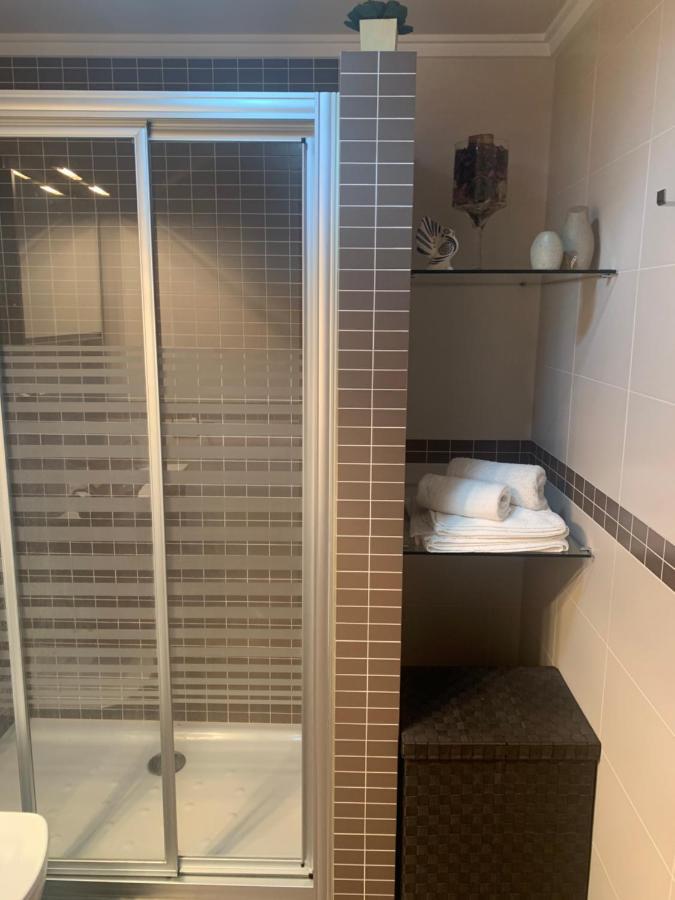 Byhouse Gran Via 35 Apartment Sarria Bagian luar foto